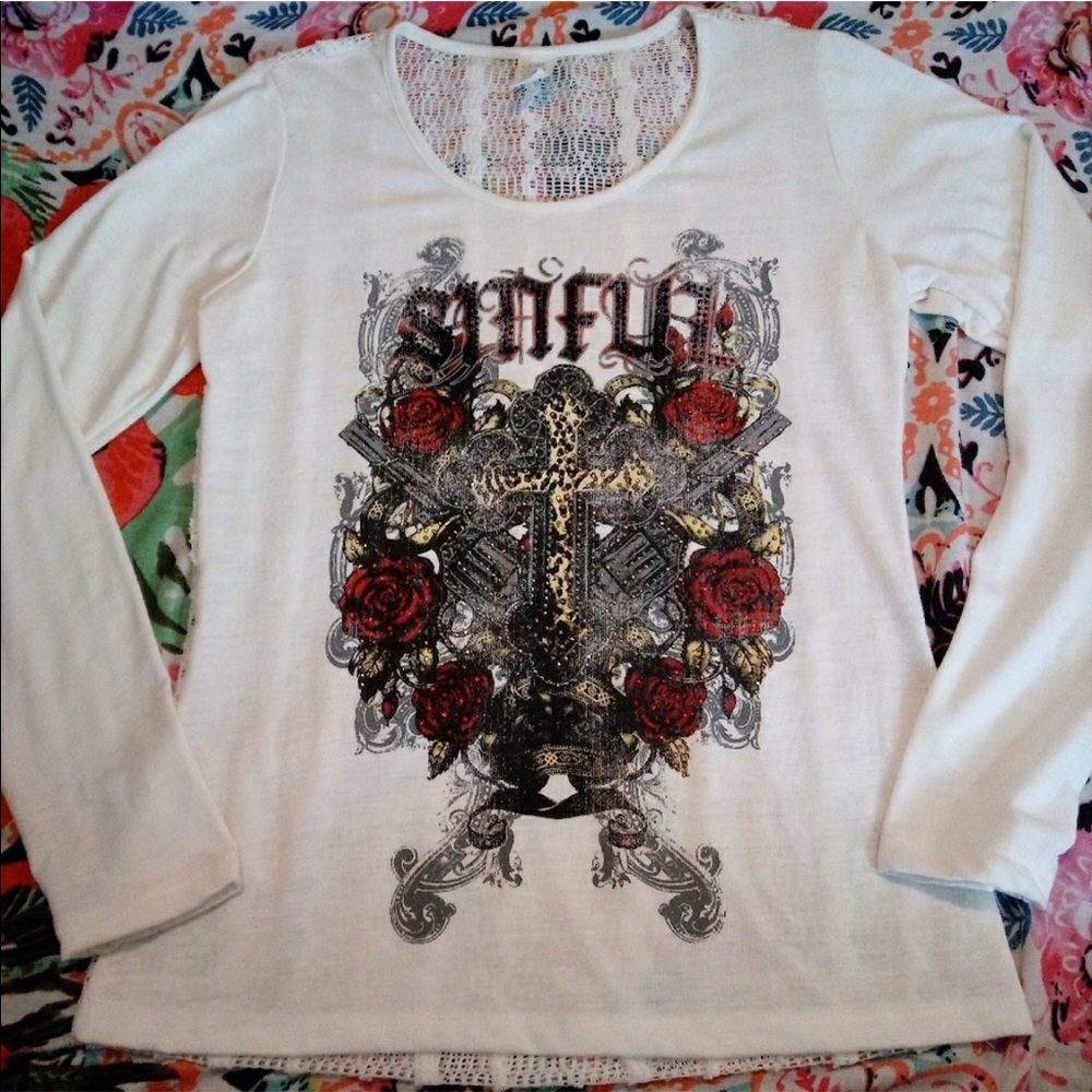 Sinful guns and Roses, lace back shirt